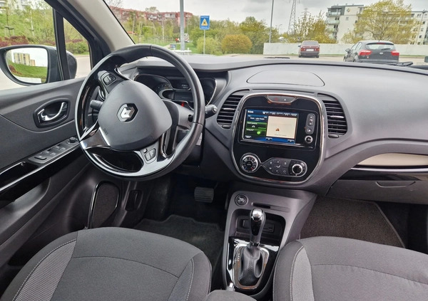 Renault Captur cena 49600 przebieg: 104831, rok produkcji 2015 z Gdańsk małe 781